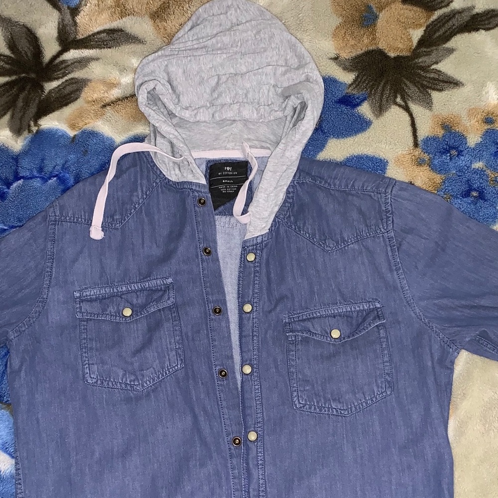 Denim hoodie button up